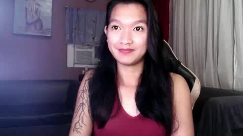 NEWRA  ALLISON online show from October 2025 07:46:02 PM