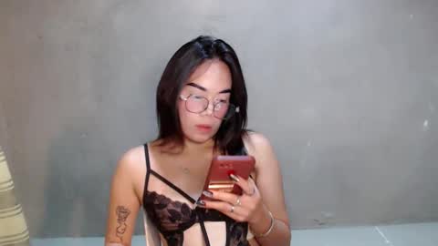 Snapshot of urbabydollx16 chatting on June 2026 04:17:01 PM urbabydollx16 online show from June 2026 04:17:01 PM