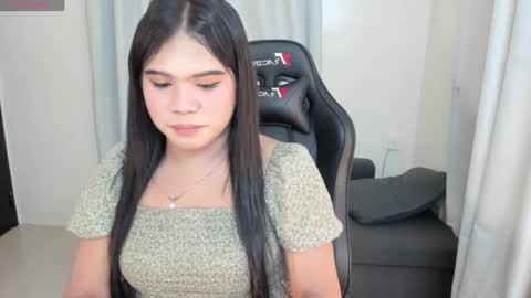 Snapshot of urbabysofia0305 chatting on December 2024 11:00:02 AM Sofia online show from December 2024 11:00:02 AM