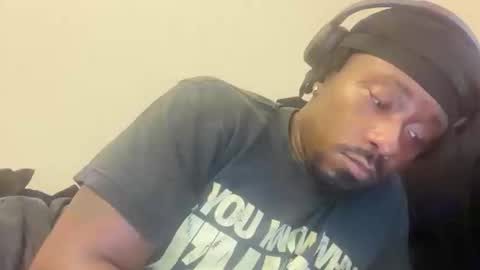 urbandick5 online show from November 2025 01:15:01 PM