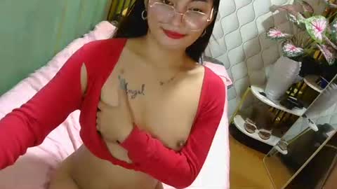 urdream_bride online show from February 2026 09:33:01 PM