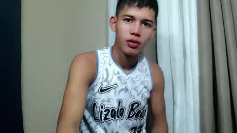 urdreamboy_clarin online show from February 2026 03:03:02 AM