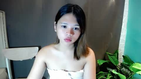 urgoddessawoman online show from June 2026 02:12:01 AM