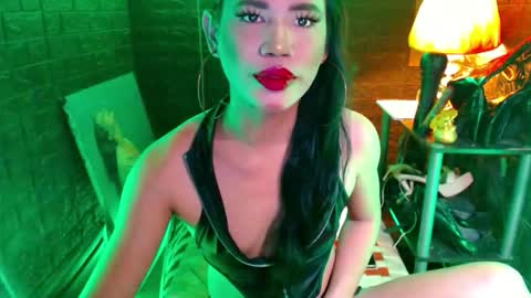 Snapshot of urhardcockqueenxxx chatting on May 2026 08:40:02 AM queen norelle online show from May 2026 08:40:02 AM