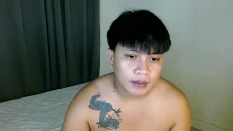 Snapshot of urhotplnoyxxx chatting on January 2025 06:12:02 PM Roiyals online show from January 2025 06:12:02 PM