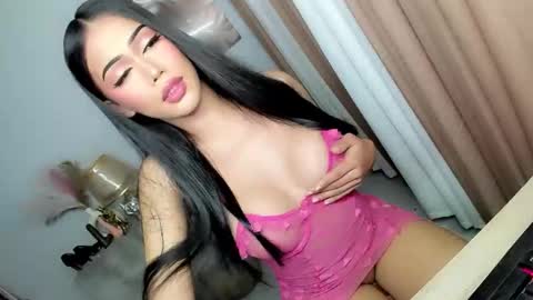 ANGEL online show from November 2025 08:52:01 PM