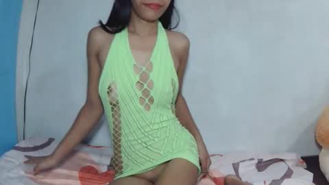Snapshot of urmorenasexygirl4u chatting on February 2026 04:52:02 AM It me SHELLA online show from February 2026 04:52:02 AM