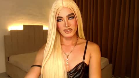 Snapshot of urnauthy_ciliaxxx chatting on February 2025 03:15:02 PM cecilia online show from February 2025 03:15:02 PM