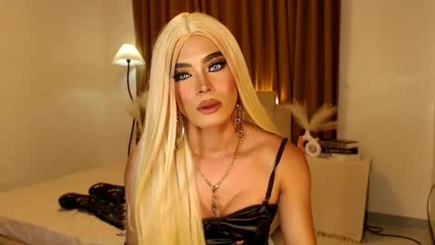 Snapshot of urnauthy_ciliaxxx chatting on February 2025 12:55:02 PM cecilia online show from February 2025 12:55:02 PM
