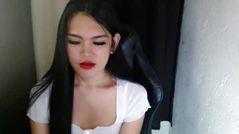 Jenny online show from February 2025 11:06:02 AM