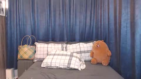 Mel online show from January 2025 12:29:01 PM