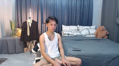 Mel online show from February 2025 02:17:02 AM