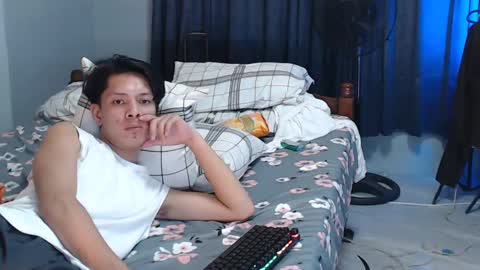 Mel online show from February 2025 11:23:02 PM