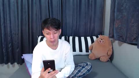 Mel online show from November 2025 09:42:02 AM