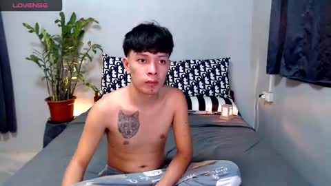 Mel online show from November 2025 04:40:01 PM