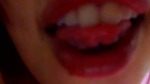 Aniie online show from September 2025 03:00:02 AM