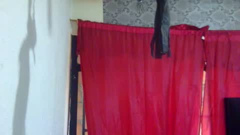 Aniie online show from October 2025 08:41:01 PM