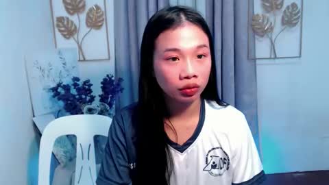 JUST CALL ME LLANA online show from November 2025 06:01:01 AM