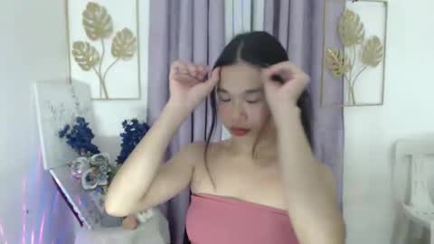 JUST CALL ME LLANA online show from January 2026 12:40:01 PM