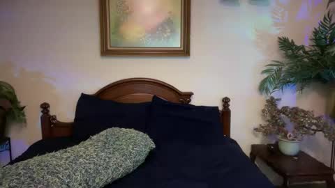 Snapshot of ursw33taddiction chatting on January 2025 07:00:01 AM Sasha online show from January 2025 07:00:01 AM