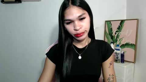 ursweet_zeviixx online show from September 2025 08:36:02 AM