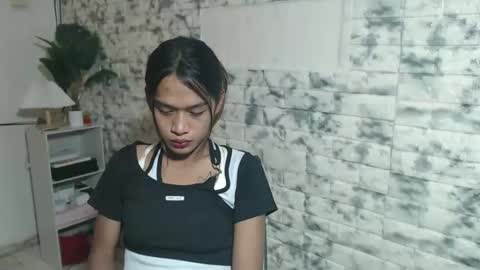 ursweetchesax online show from February 2026 05:11:01 AM