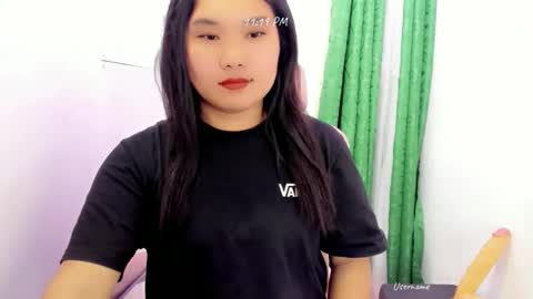 Snapshot of urwildpinayxxx chatting on October 2025 03:18:02 PM melody online show from October 2025 03:18:02 PM