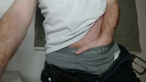 Snapshot of us5030 chatting on December 2024 11:52:02 PM US5030 online show from December 2024 11:52:02 PM