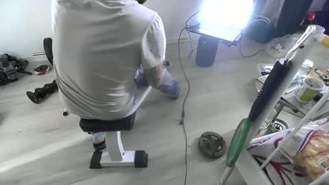 BamBam online show from September 2025 07:57:01 AM