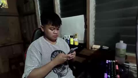 Snapshot of utsukushi591850 chatting on October 2025 09:32:01 AM debby online show from October 2025 09:32:01 AM