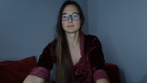 Snapshot of va_len_sea_ya chatting on January 2025 03:55:02 PM Valensiya online show from January 2025 03:55:02 PM