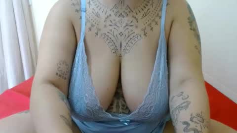 Vah Oliver online show from February 2025 12:48:02 PM