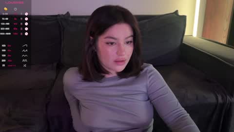 Snapshot of vaiee chatting on January 2025 09:57:01 PM Valery online show from January 2025 09:57:01 PM