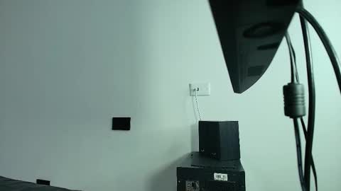 Snapshot of vaiolet_colls chatting on February 2026 11:57:02 AM Vaiolet colls online show from February 2026 11:57:02 AM