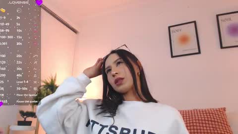 Snapshot of valen_ross_ chatting on September 2025 03:16:02 AM valentina Rossi 3 online show from September 2025 03:16:02 AM