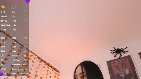 Snapshot of valen_ross_ chatting on October 2025 02:47:02 AM valentina Rossi 3 online show from October 2025 02:47:02 AM