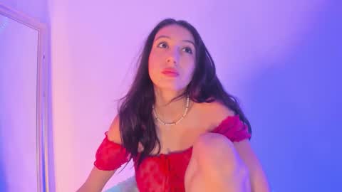 Snapshot of valen_scoott chatting on November 2025 02:18:01 PM valen_scoott online show from November 2025 02:18:01 PM