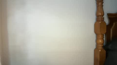 Valencia Ember online show from January 2026 07:19:02 PM