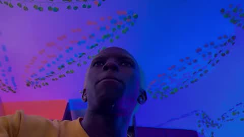   Valentin  independent Cam Boy     online show from December 2024 09:01:02 AM