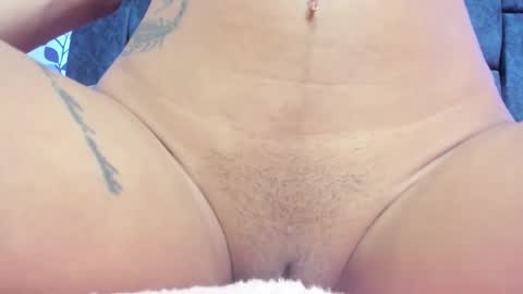 valentinaklean1 online show from December 2025 05:06:02 PM