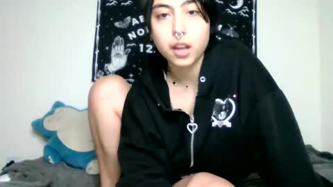 ValentineKitty online show from December 2024 02:19:02 AM