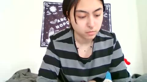 ValentineKitty online show from December 2024 08:17:02 PM