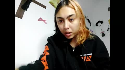 ValentineKitty online show from December 2025 03:23:01 AM