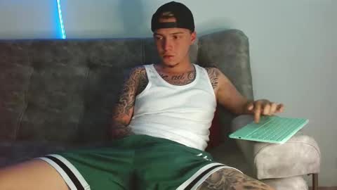 Nick online show from December 2025 09:42:02 PM