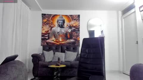    online show from January 2025 01:05:02 AM