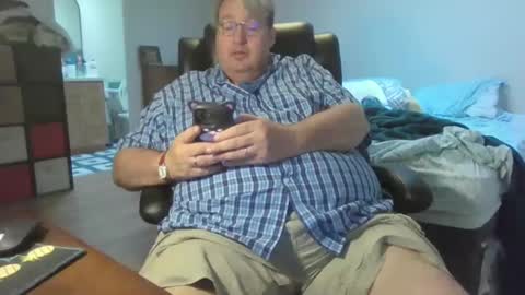 Wren V. online show from September 2025 06:00:01 PM