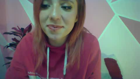 Valeri Cove online show from January 2025 05:37:01 PM