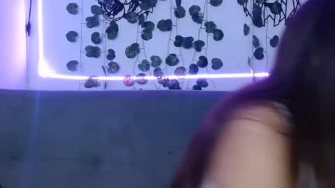 valeria online show from January 2025 08:40:02 AM