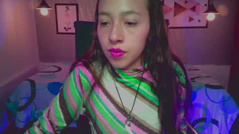 Snapshot of valeria_rossi7 chatting on December 2024 01:55:01 PM Valeria online show from December 2024 01:55:01 PM