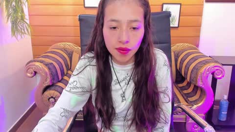 Snapshot of valeria_rossi7 chatting on December 2024 02:32:01 PM Valeria online show from December 2024 02:32:01 PM